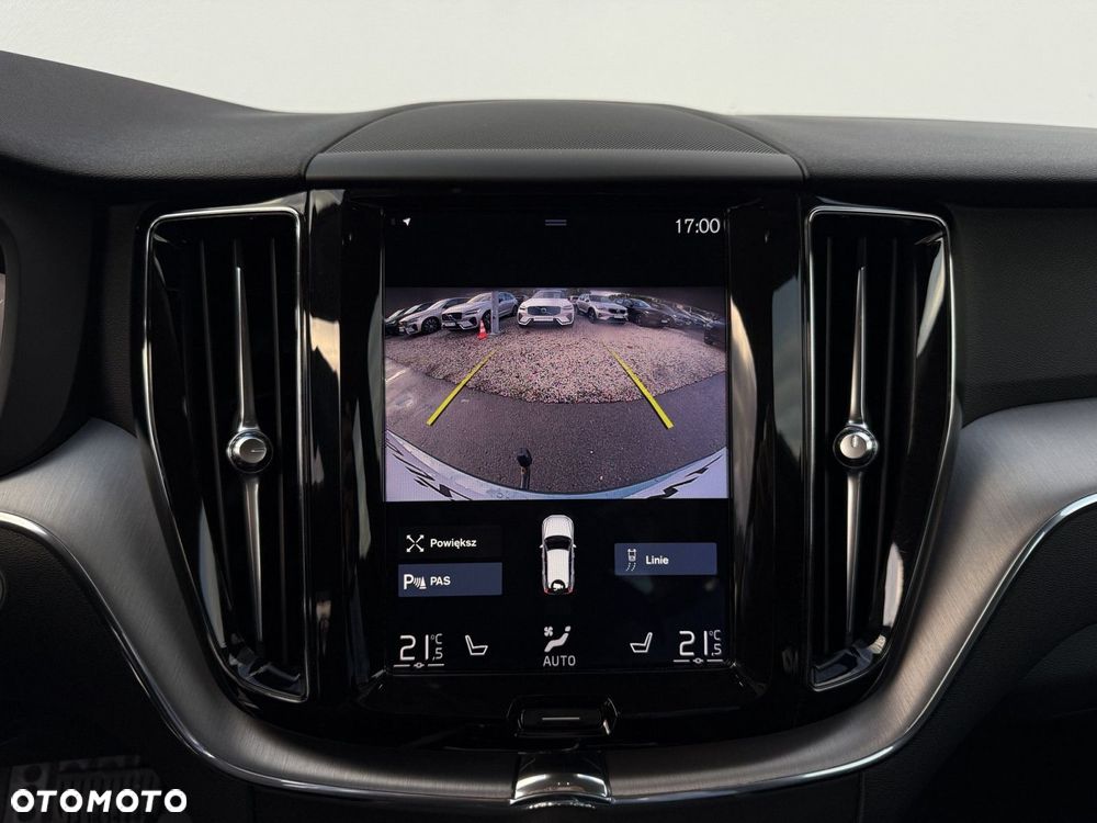 Volvo XC 60 - 25