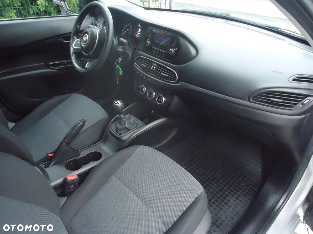 Fiat Tipo 1.4 Classic - 10
