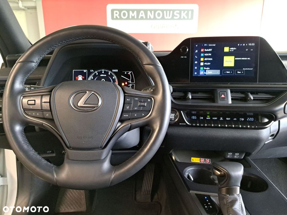 Lexus UX - 20