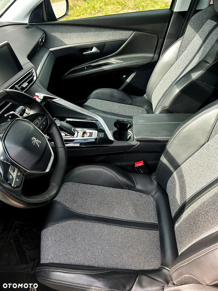 Peugeot 3008 BlueHDi 120 Stop & Start EAT6 Allure - 29