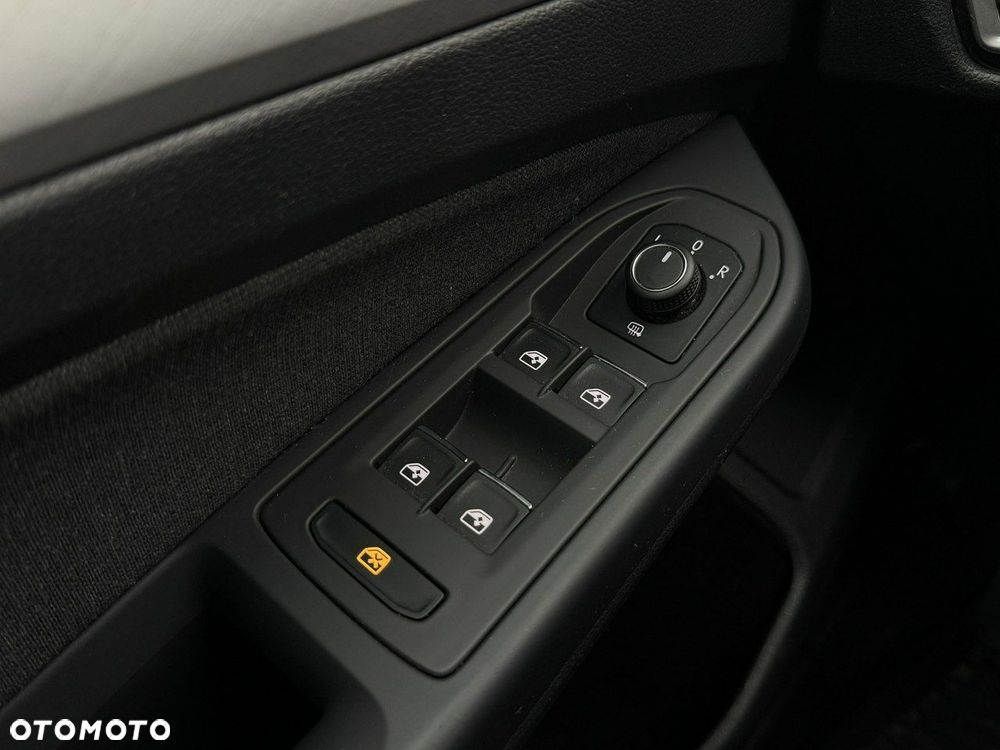 Volkswagen Golf 1.5 TSI EVO Life - 31