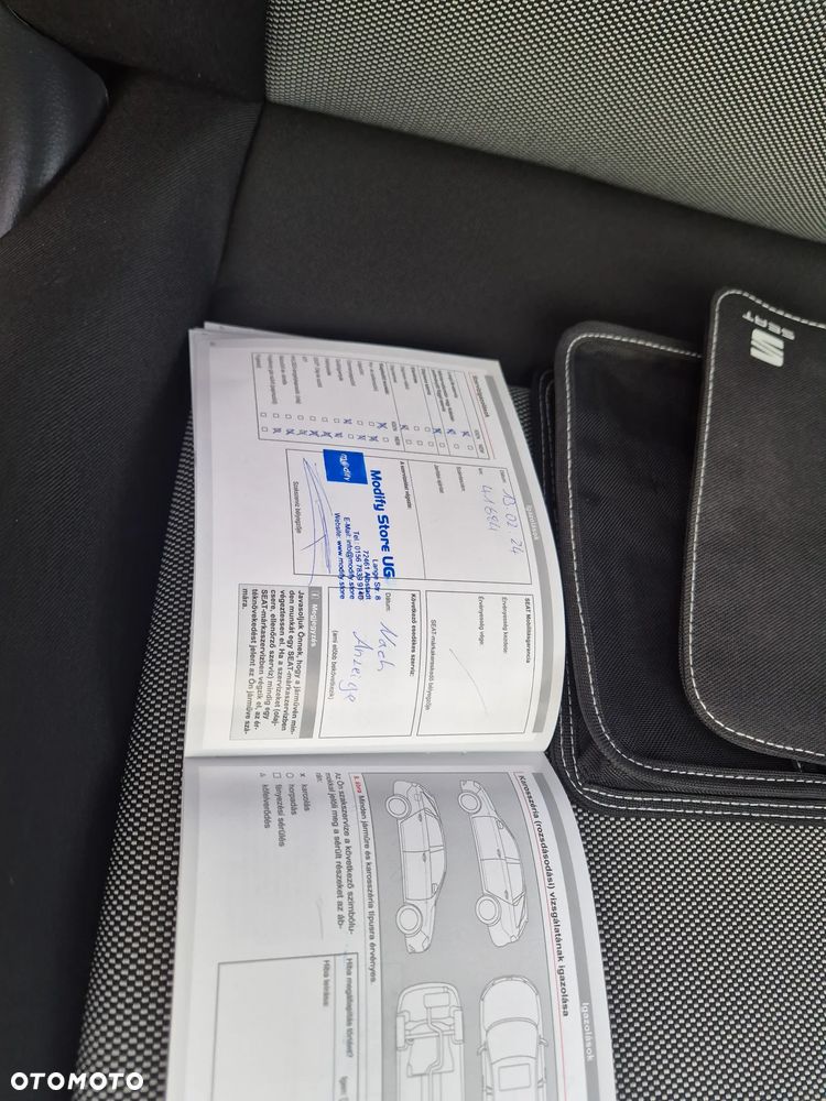 Seat Ibiza 1.2 TSI CONNECT - 28