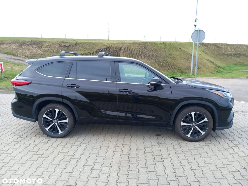 Toyota Highlander 2.5 Hybrid Executive - 5