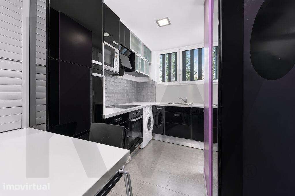 Viver Lisboa a pé - T4 Duplex entre Picoas e a Avenida da Liberdade - Grande imagem: 4/18