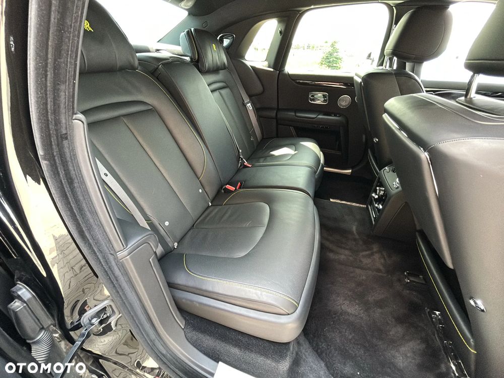 Rolls-Royce Ghost - 15