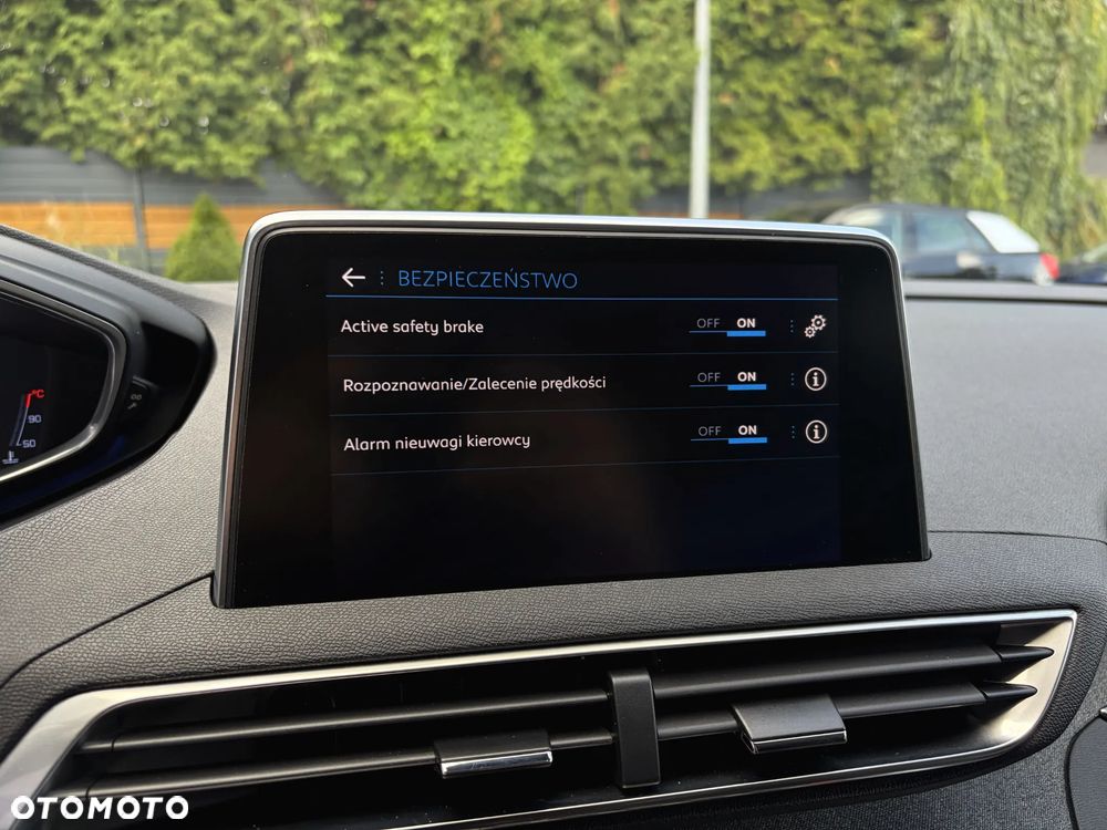 Peugeot 3008 BlueHDi 120 Stop & Start Allure - 28