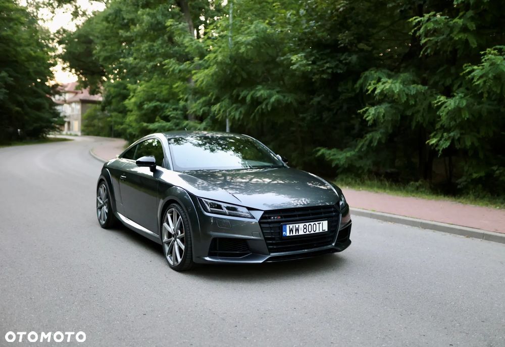Audi TT S Coupé - 15