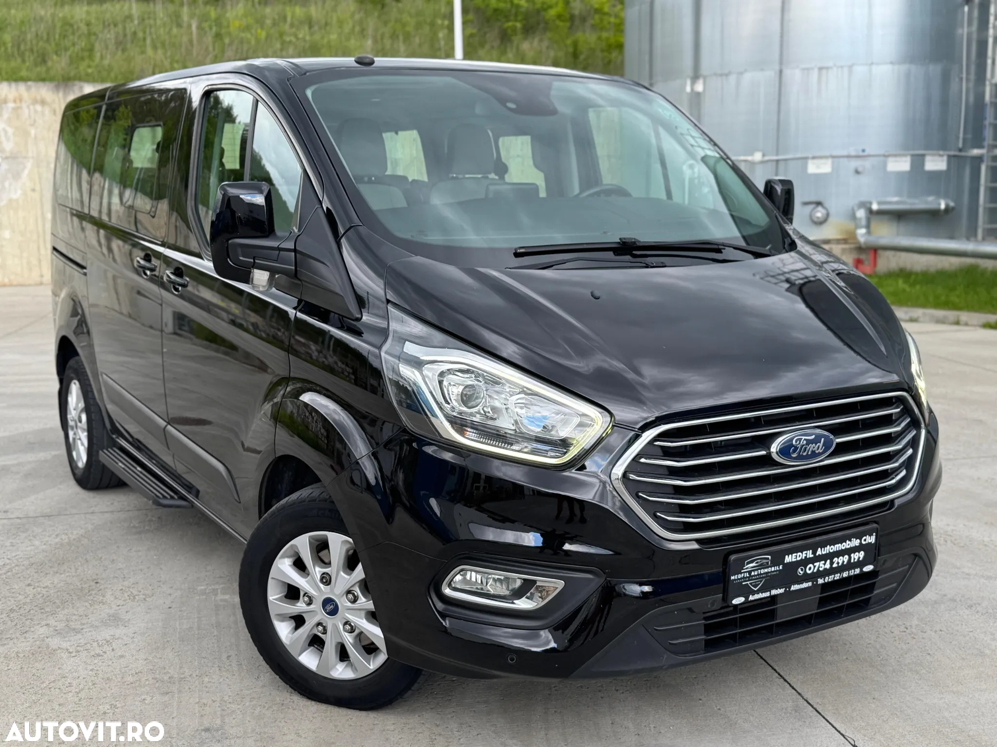 Ford Tourneo Custom 320 L1H1 VA Titanium - 2