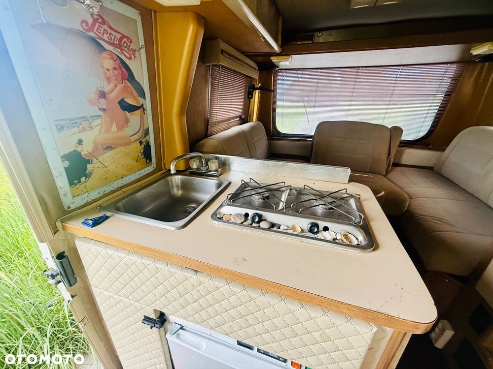 Renault Winnebago - 17