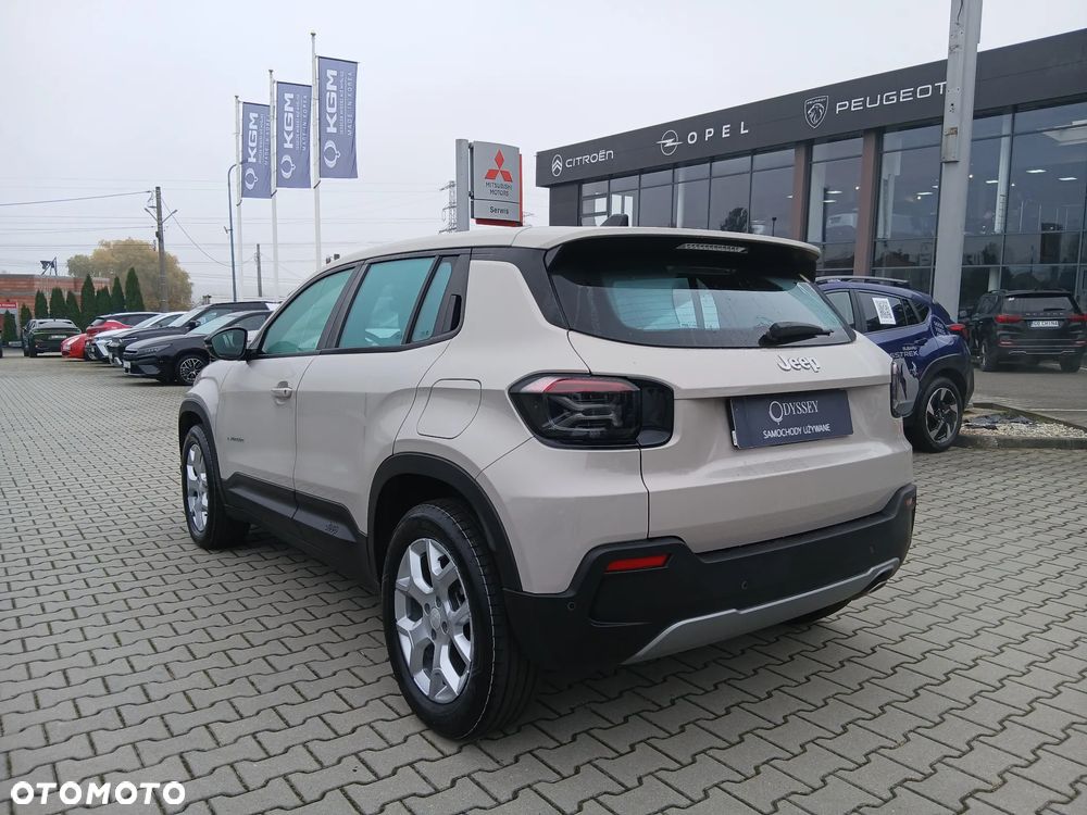 Jeep Avenger 1.2 GSE T3 Altitude FWD - 6
