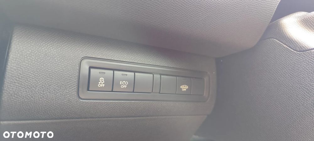 Peugeot 308 1.2 PureTech Allure S&S - 22