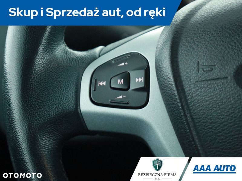Ford Fiesta - 15