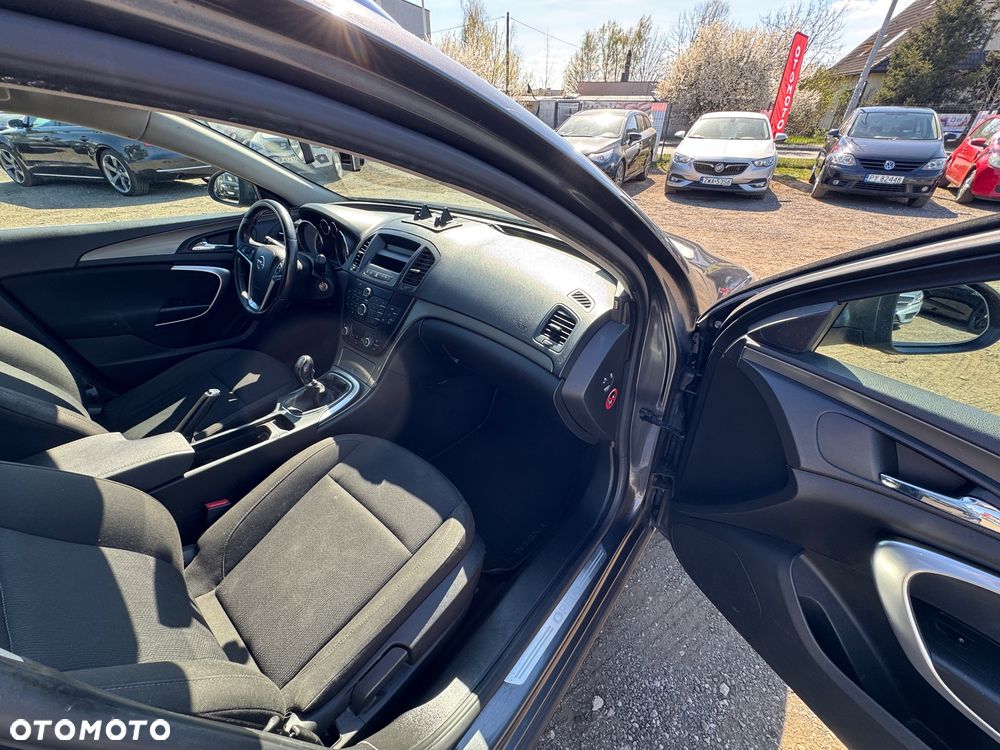 Opel Insignia 2.0 CDTI - 21