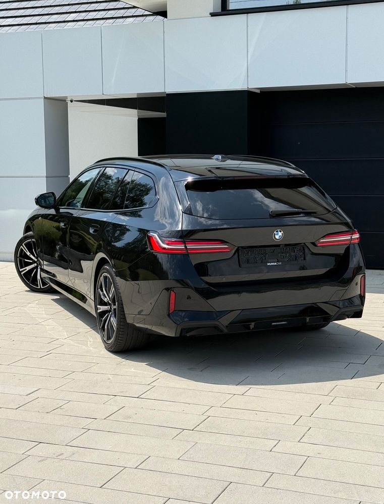 BMW Seria 5 520d xDrive - 4