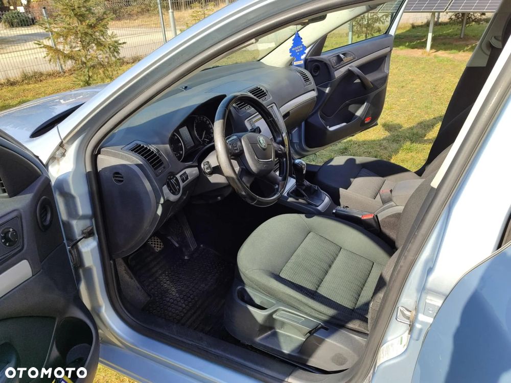 Skoda Octavia 1.4 TSI Ambition - 8