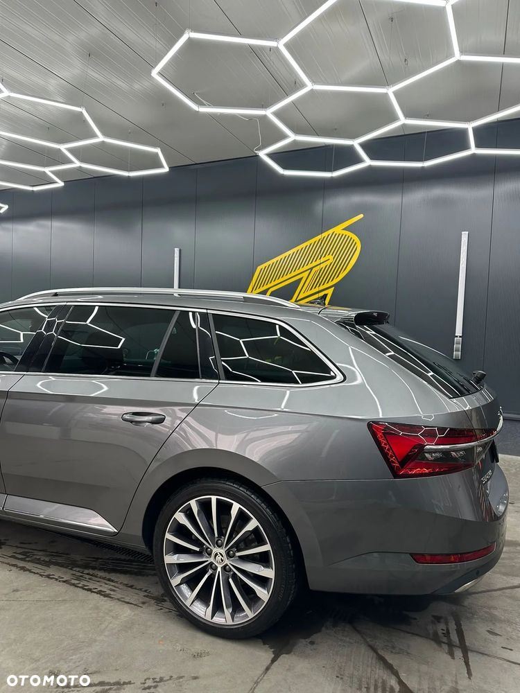 Skoda Superb 2.0 TDI SCR 4x4 L&K DSG - 12