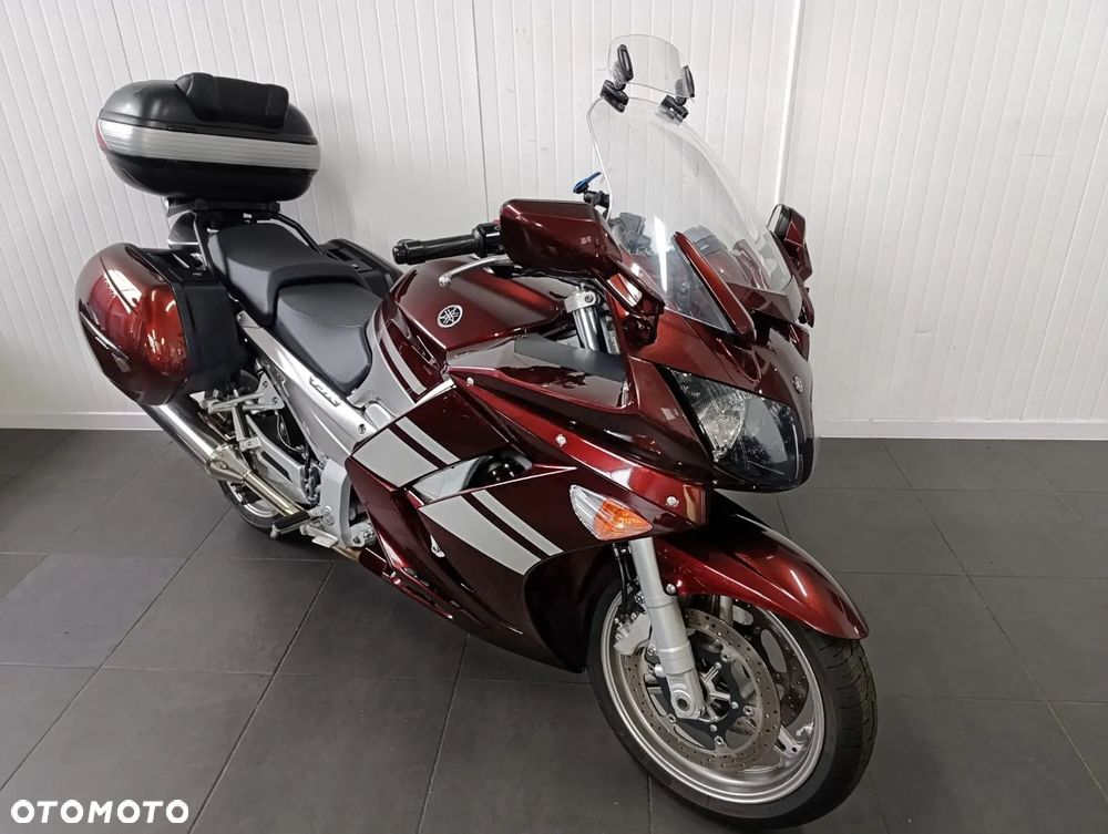 Yamaha FJR - 20