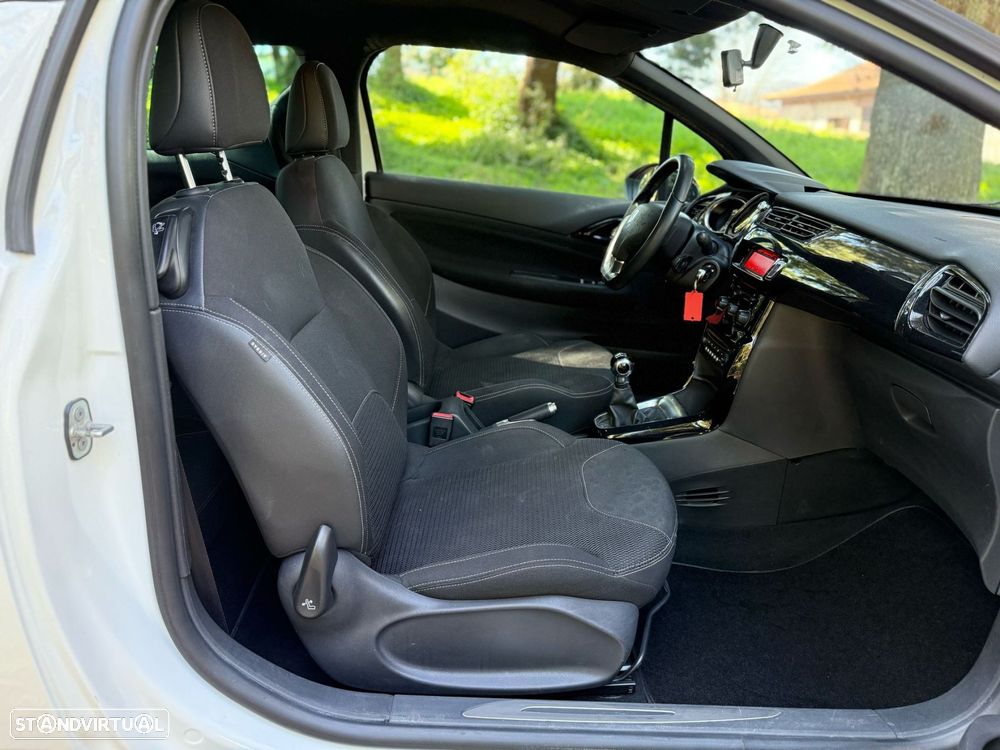 Citroën DS3 1.2 VTi So Chic - 18