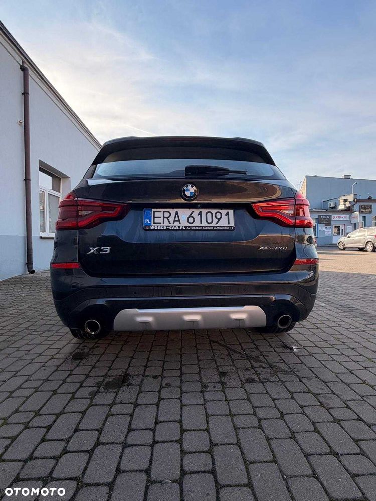 BMW X3 2019 photo 2
