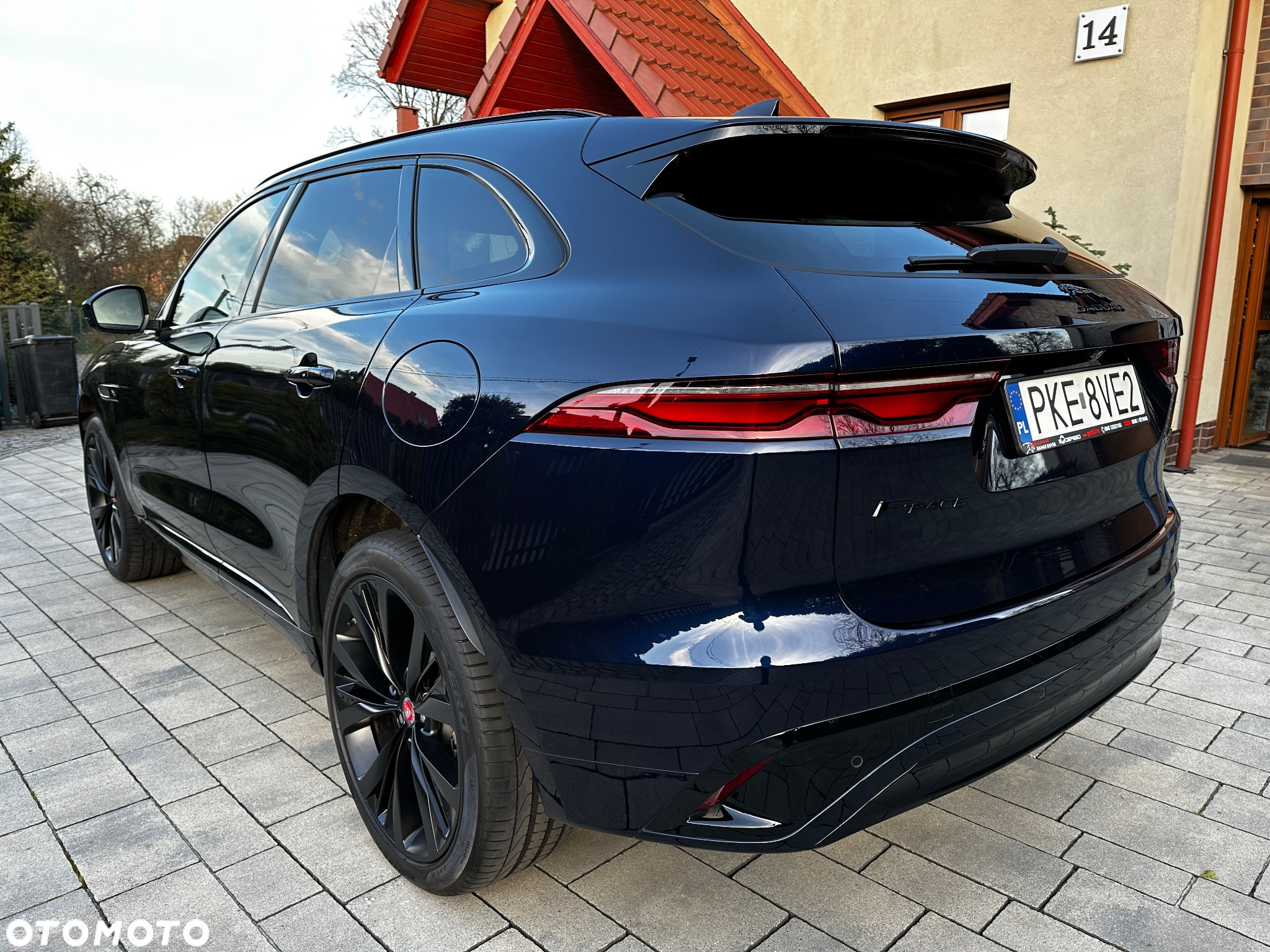 Jaguar F-Pace - 6