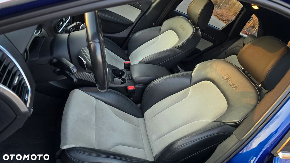 Audi SQ5 - 11