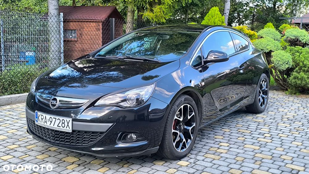 Opel Astra 1.4 Turbo - 1