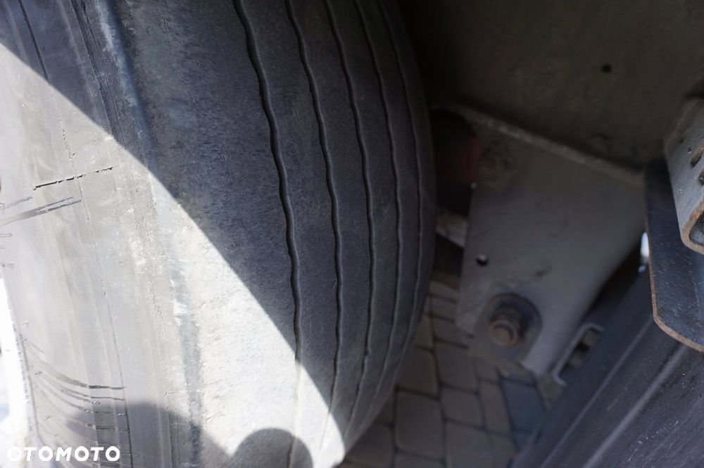 Schmitz Cargobull VARIOS 385/55 R 22,5 BDE ROZSUWANE SŁUPKI TYŁ * 2016 * - 14