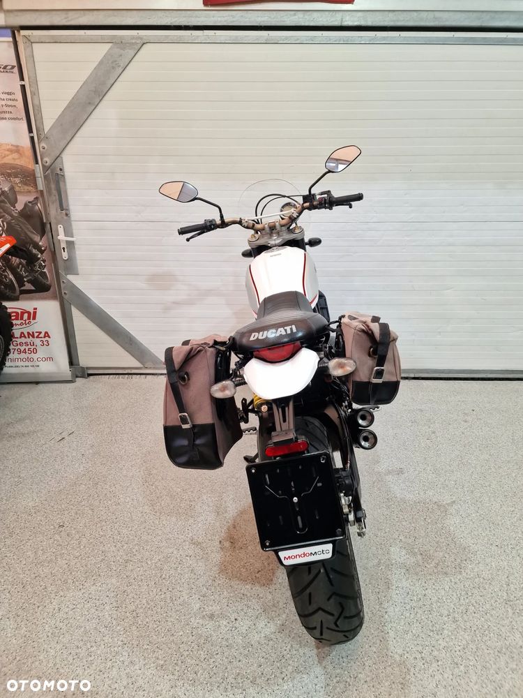 Ducati Scrambler - 24