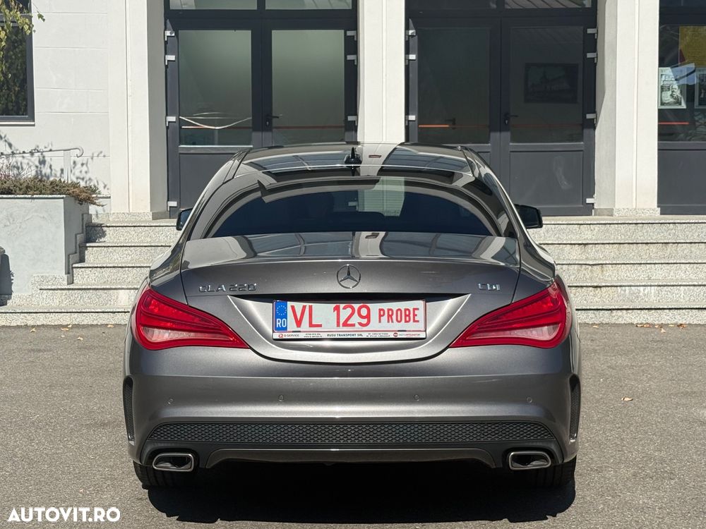 Mercedes-Benz CLA 220 CDI 7G-DCT AMG Line - 4