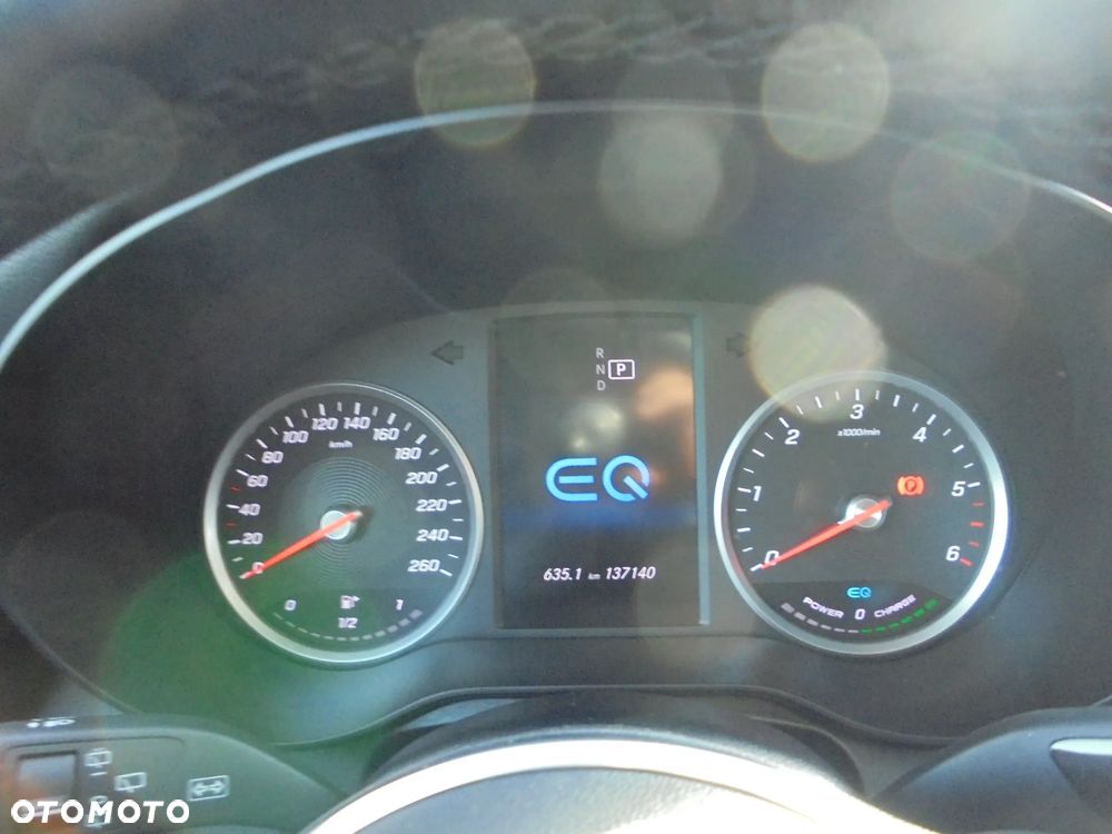 Mercedes-Benz GLC 300 de 4Matic 9G-TRONIC - 36