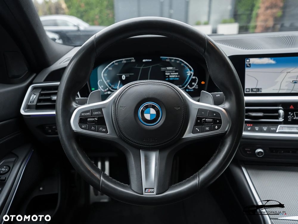 BMW Seria 3 - 34