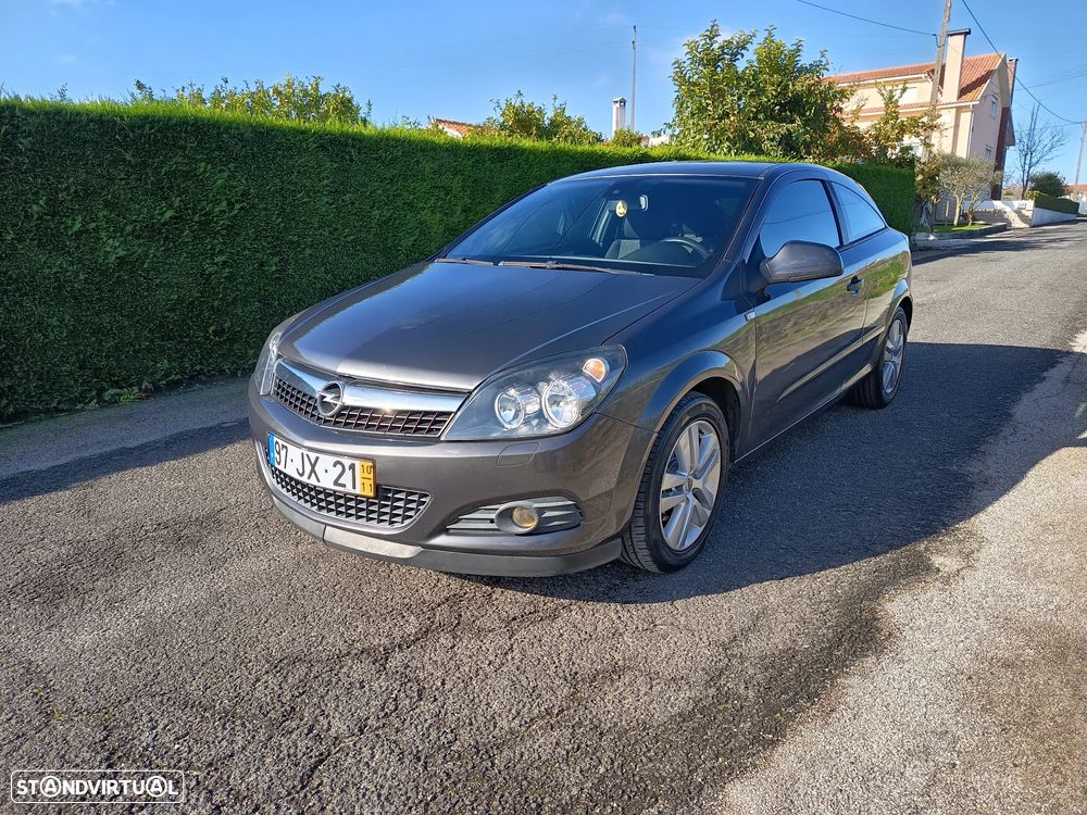 Opel Astra GTC 1.7 CDTI ecoFLEX - 4