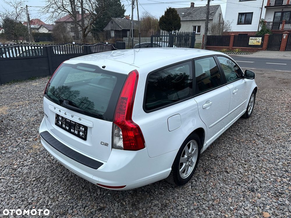 Volvo V50 DPF DRIVe Momentum - 9