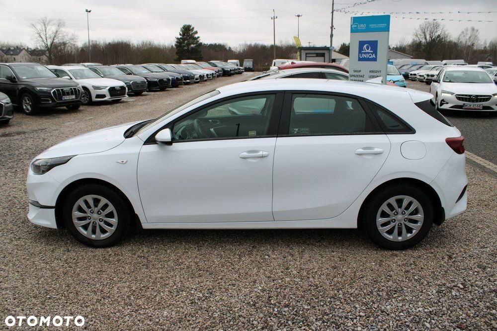 Kia Ceed - 9