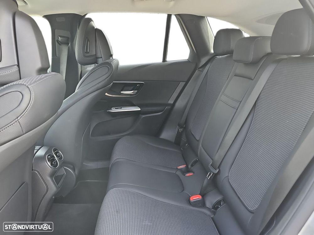 Mercedes-Benz GLC 300 de 4Matic - 17