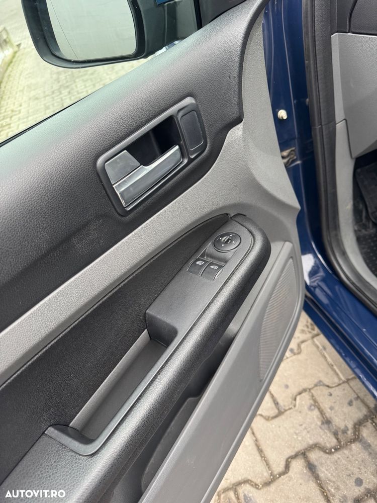 Ford Focus 1.4i Ambiente - 13