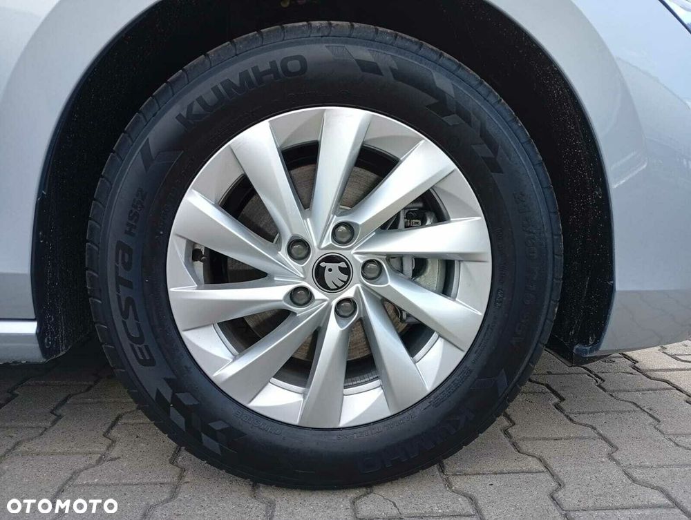 Skoda Superb 1.5 TSI mHEV Essence DSG - 23