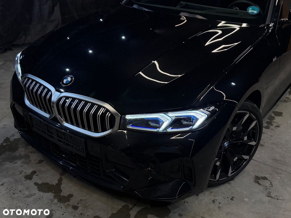 BMW Seria 3 330d xDrive mHEV M Sport - 2