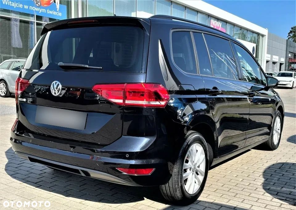 Volkswagen Touran 1.6 TDI BMT SCR Comfortline - 24