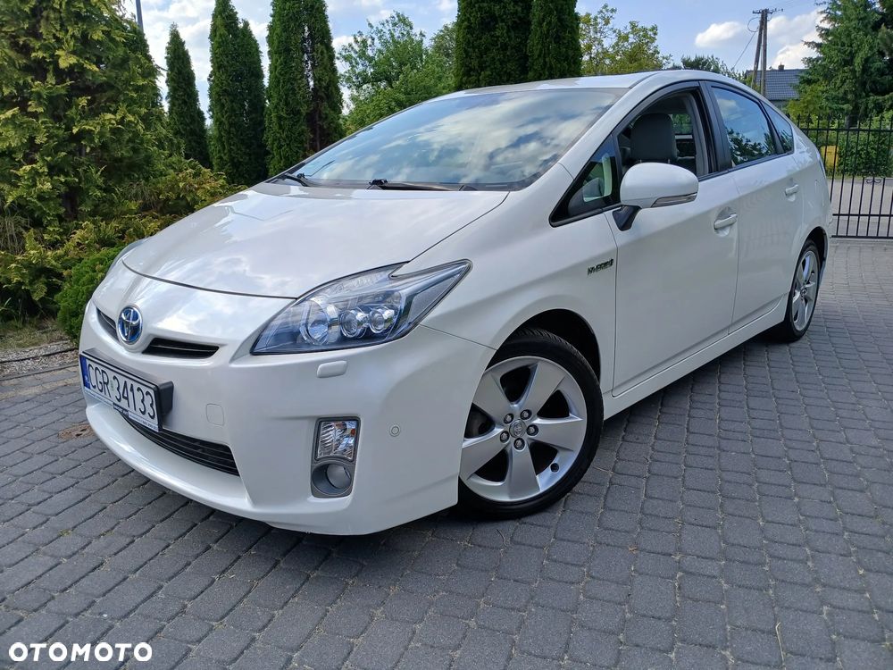 Toyota Prius (Hybrid) Executive