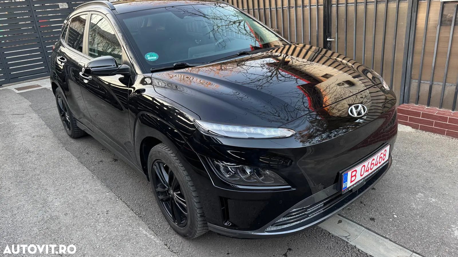 Hyundai KONA - 1
