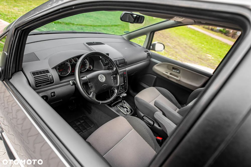 Volkswagen Sharan 1.8 5V Turbo Automatik Exclusive Edition II - 24