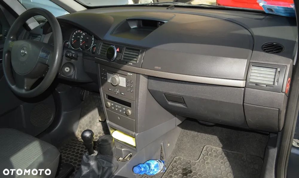 Opel Meriva - 25