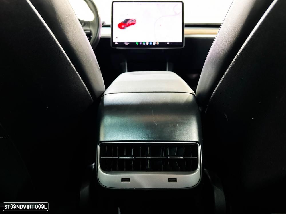 Tesla Model 3 Long Range Tração Integral - 27