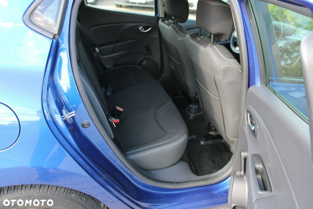 Renault Clio 1.2 16V Life - 22