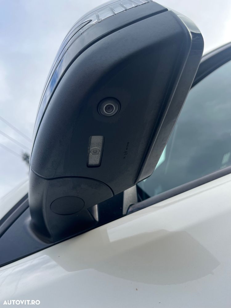 Mercedes-Benz GLE - 13