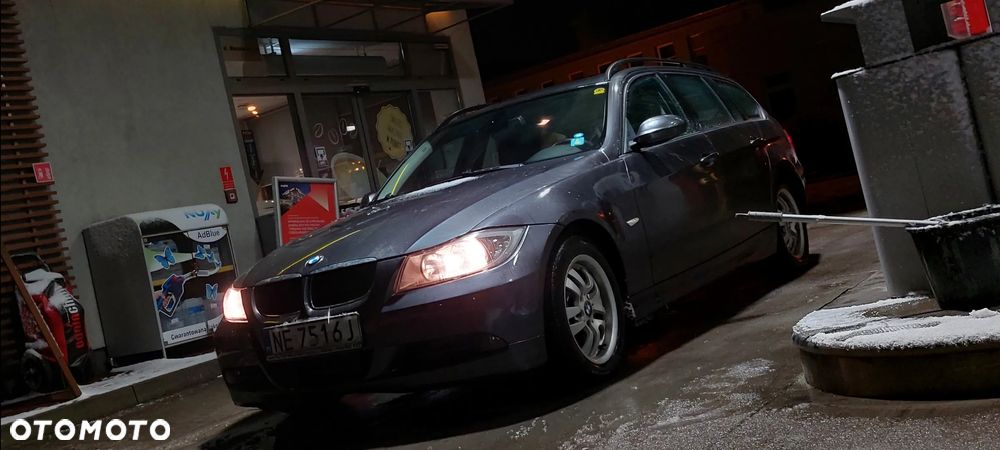 BMW Seria 3 320d DPF - 1