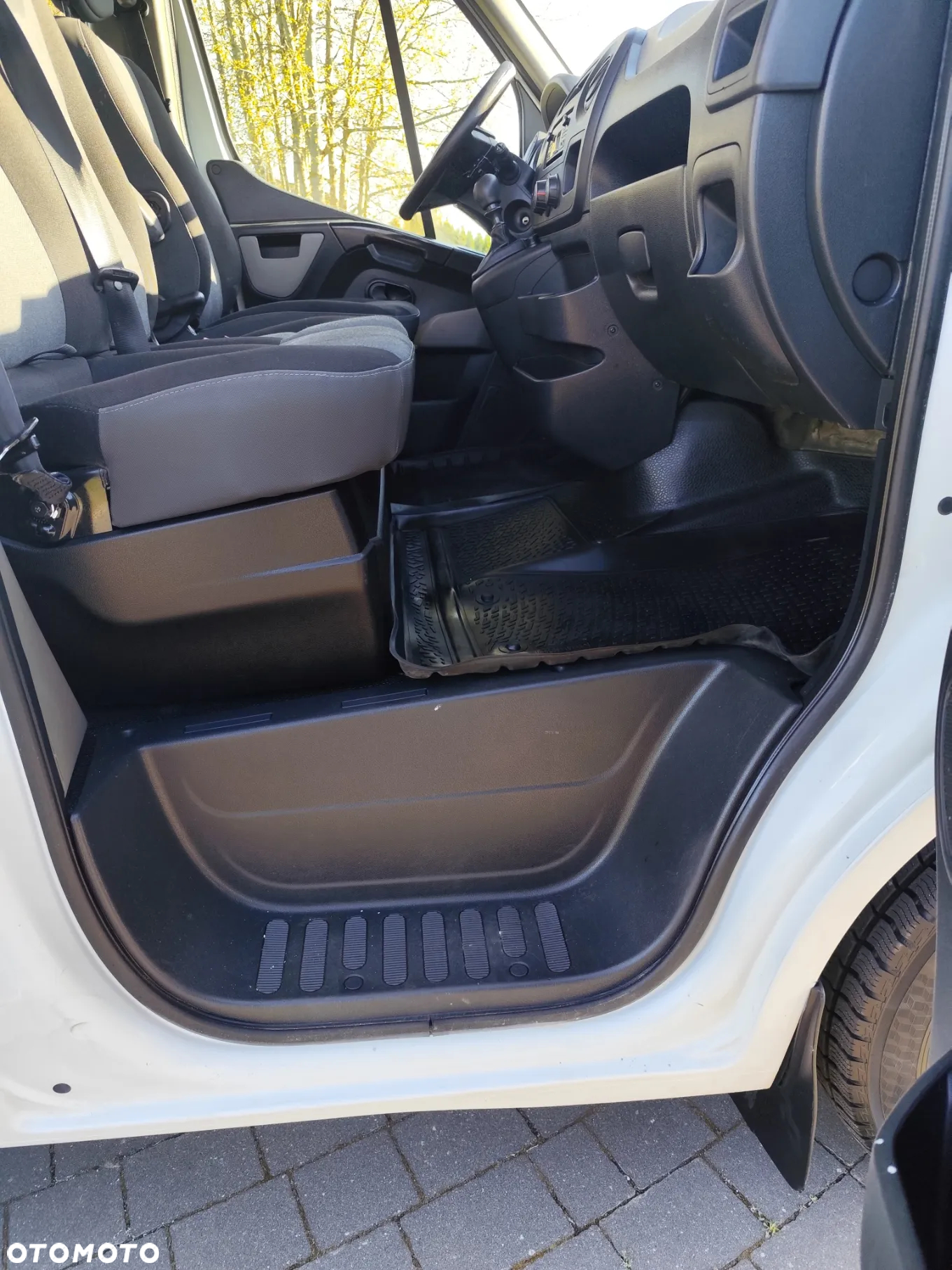 Iveco 35s16 - 14