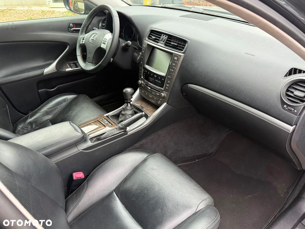 Lexus IS 220 D Comfort - 15