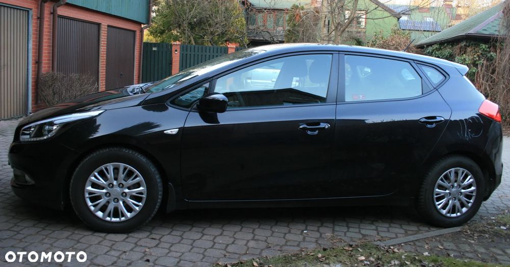 Kia Ceed - 1